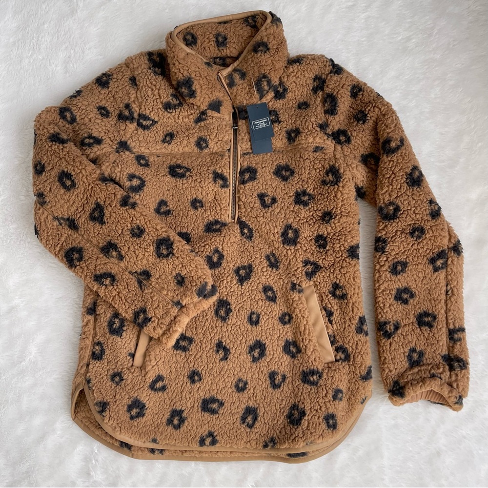 Abercrombie Brown Leopard Sherpa
